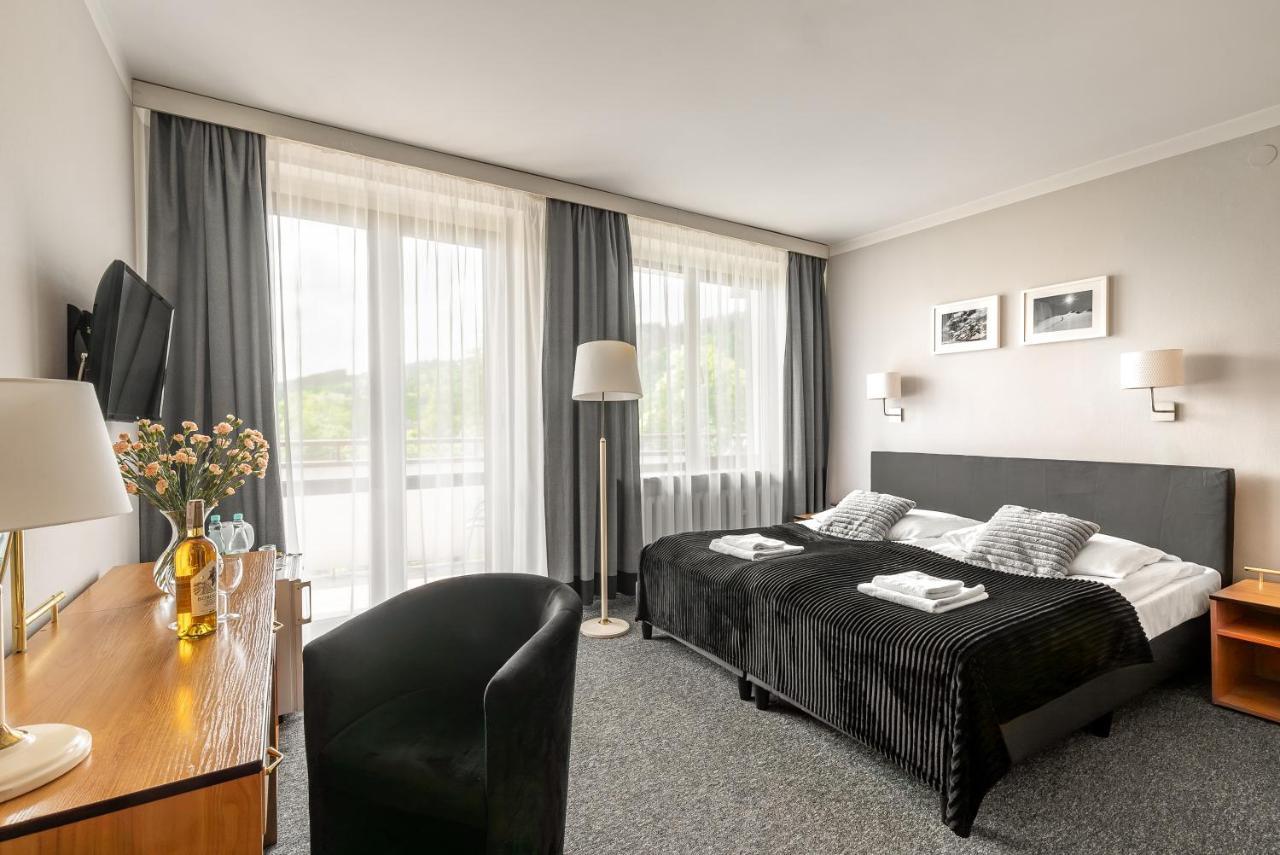 Hotel Helios 300M Od Krupowek Nowy Basen Od 12 Lipca Zakopane Luaran gambar