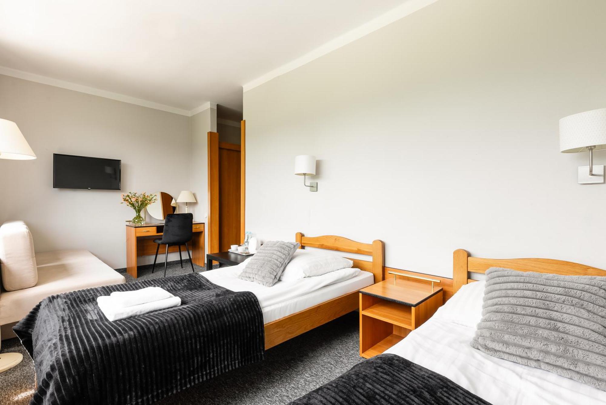 Hotel Helios 300M Od Krupowek Nowy Basen Od 12 Lipca Zakopane Luaran gambar