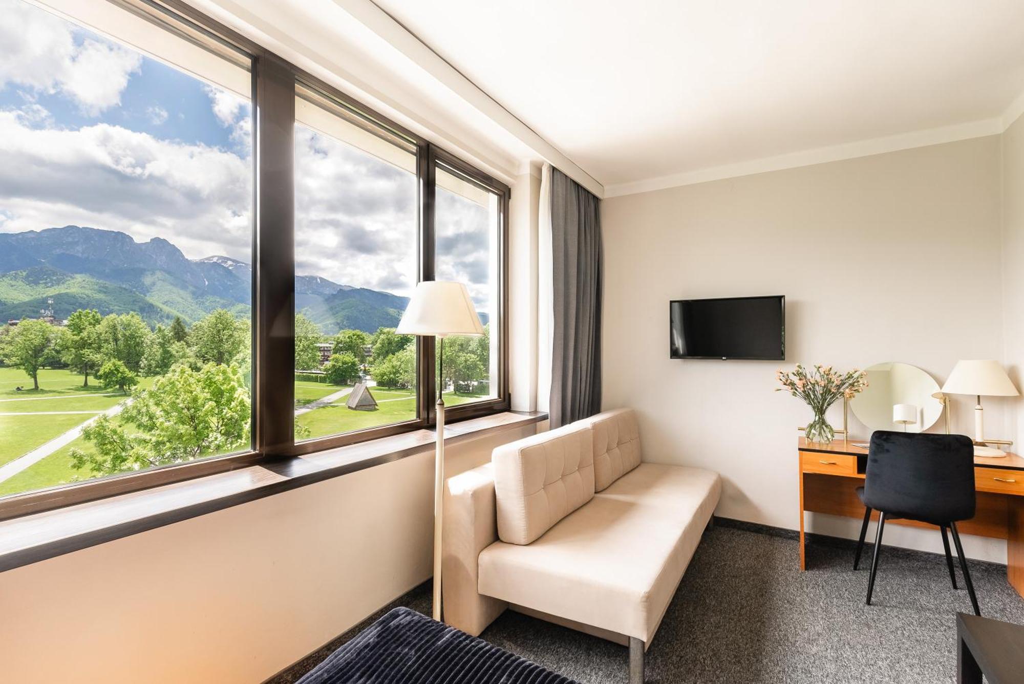 Hotel Helios 300M Od Krupowek Nowy Basen Od 12 Lipca Zakopane Luaran gambar