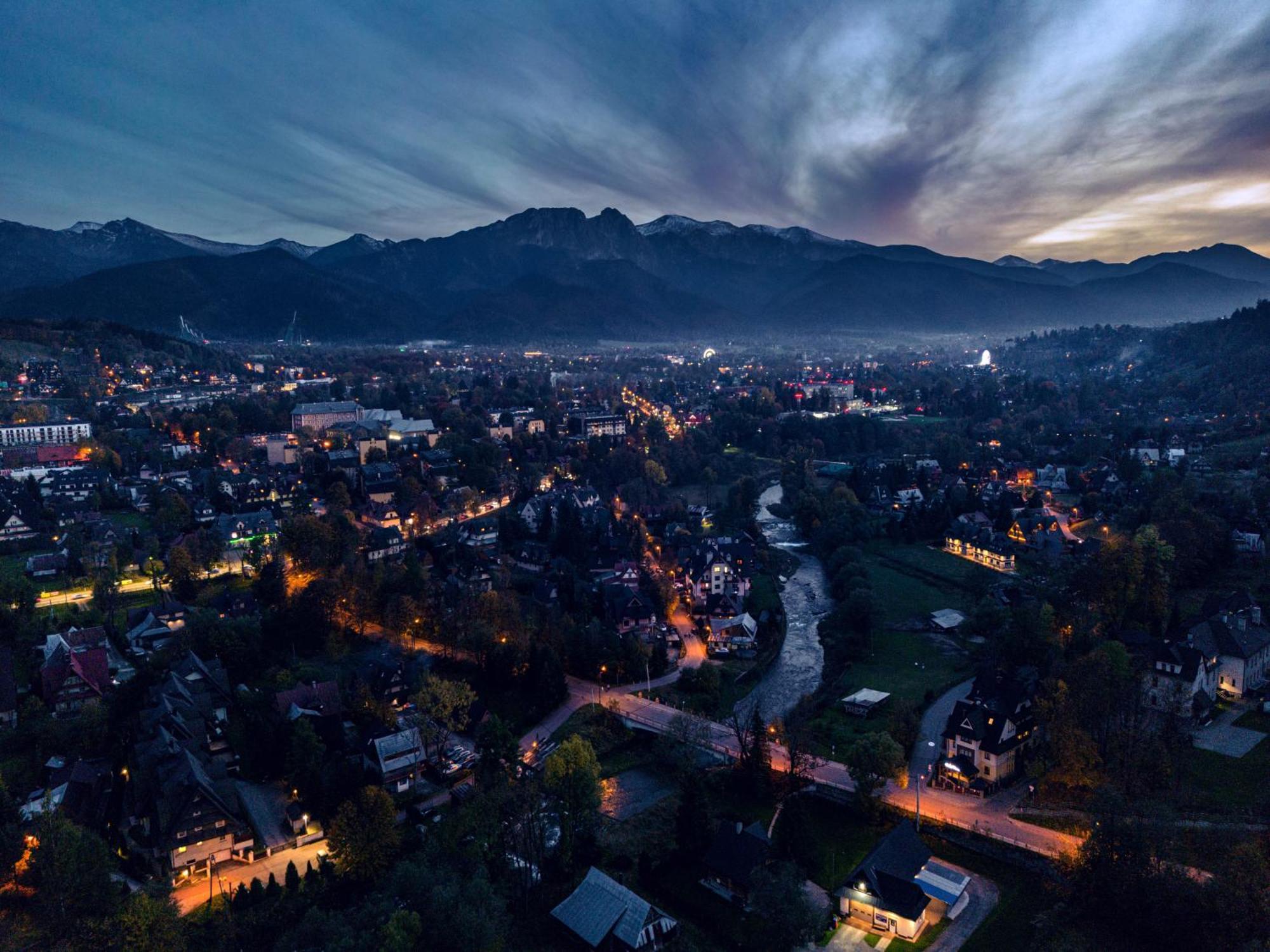 Hotel Helios 300M Od Krupowek Nowy Basen Od 12 Lipca Zakopane Luaran gambar