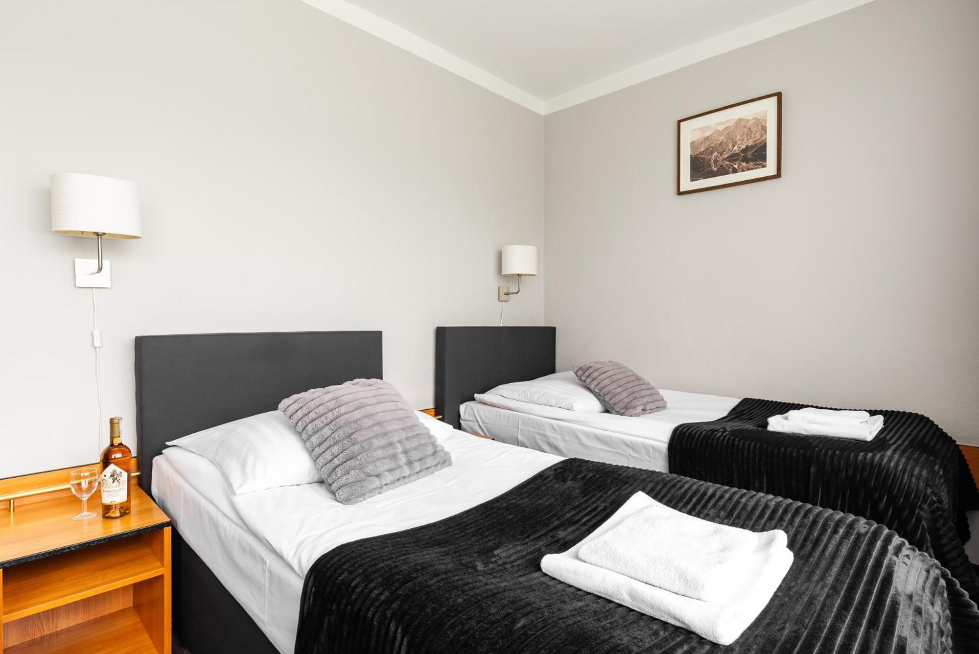 Hotel Helios 300M Od Krupowek Nowy Basen Od 12 Lipca Zakopane Luaran gambar