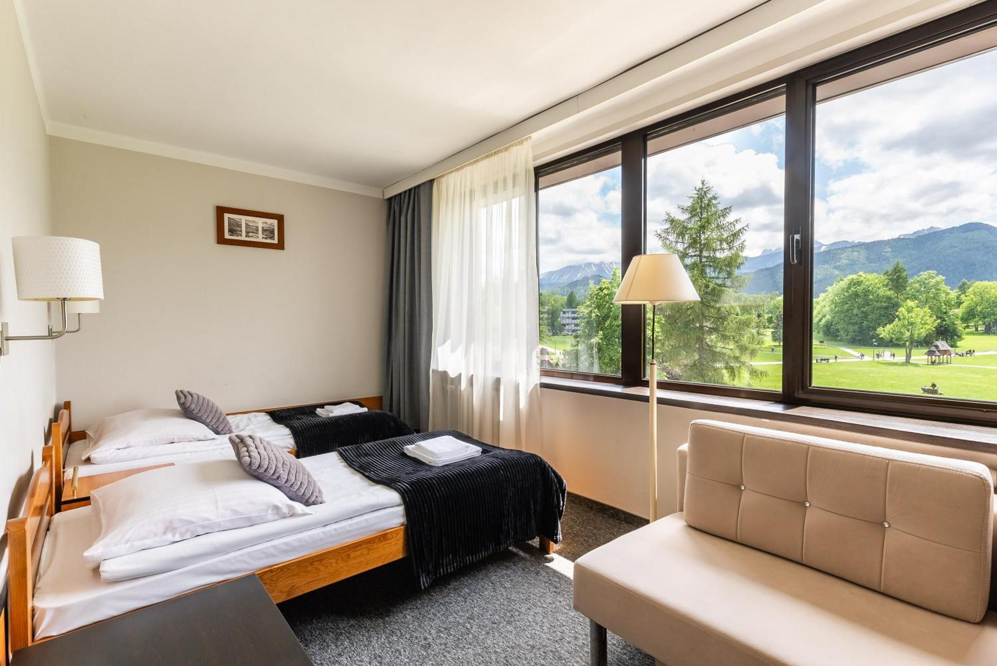 Hotel Helios 300M Od Krupowek Nowy Basen Od 12 Lipca Zakopane Luaran gambar