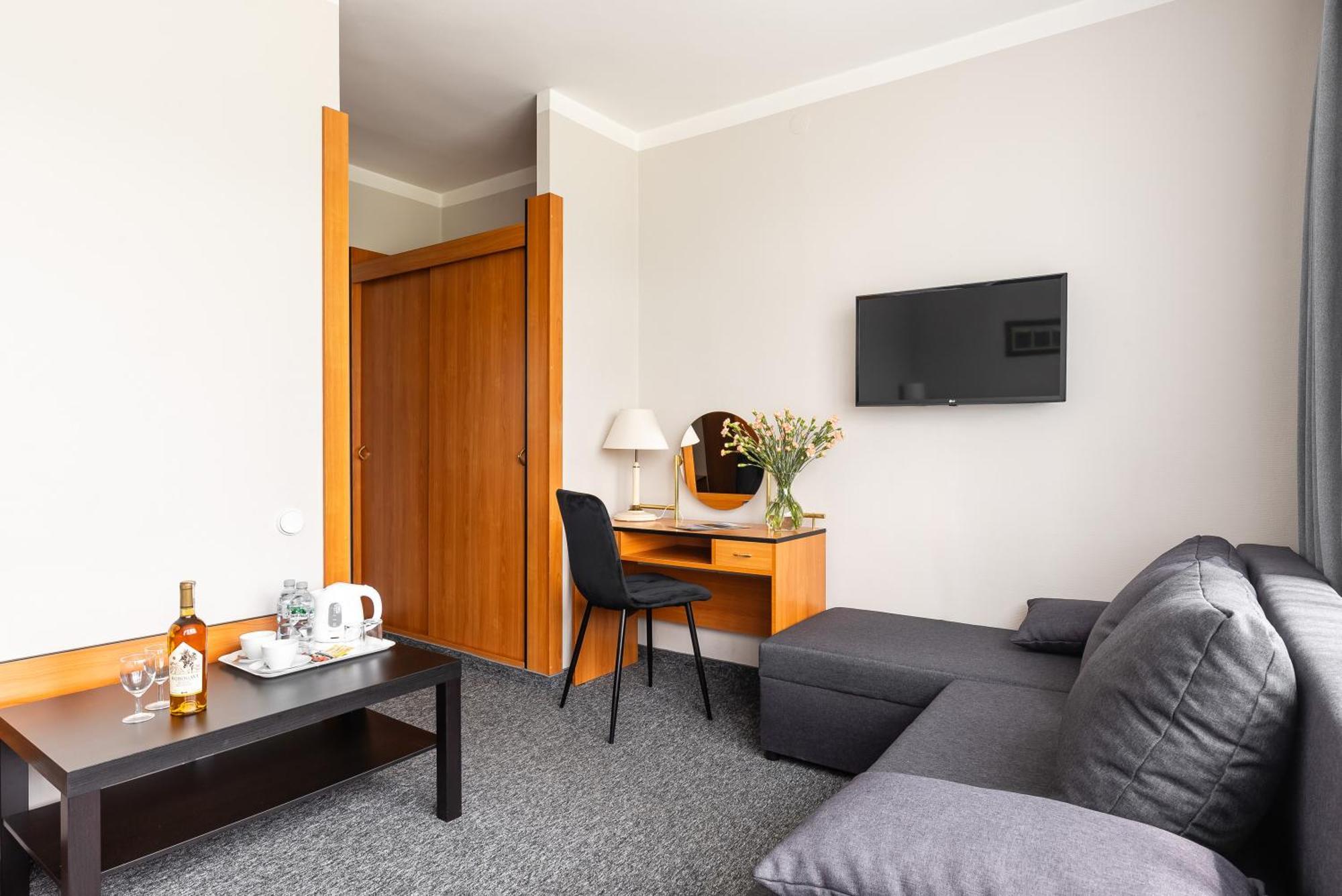 Hotel Helios 300M Od Krupowek Nowy Basen Od 12 Lipca Zakopane Luaran gambar