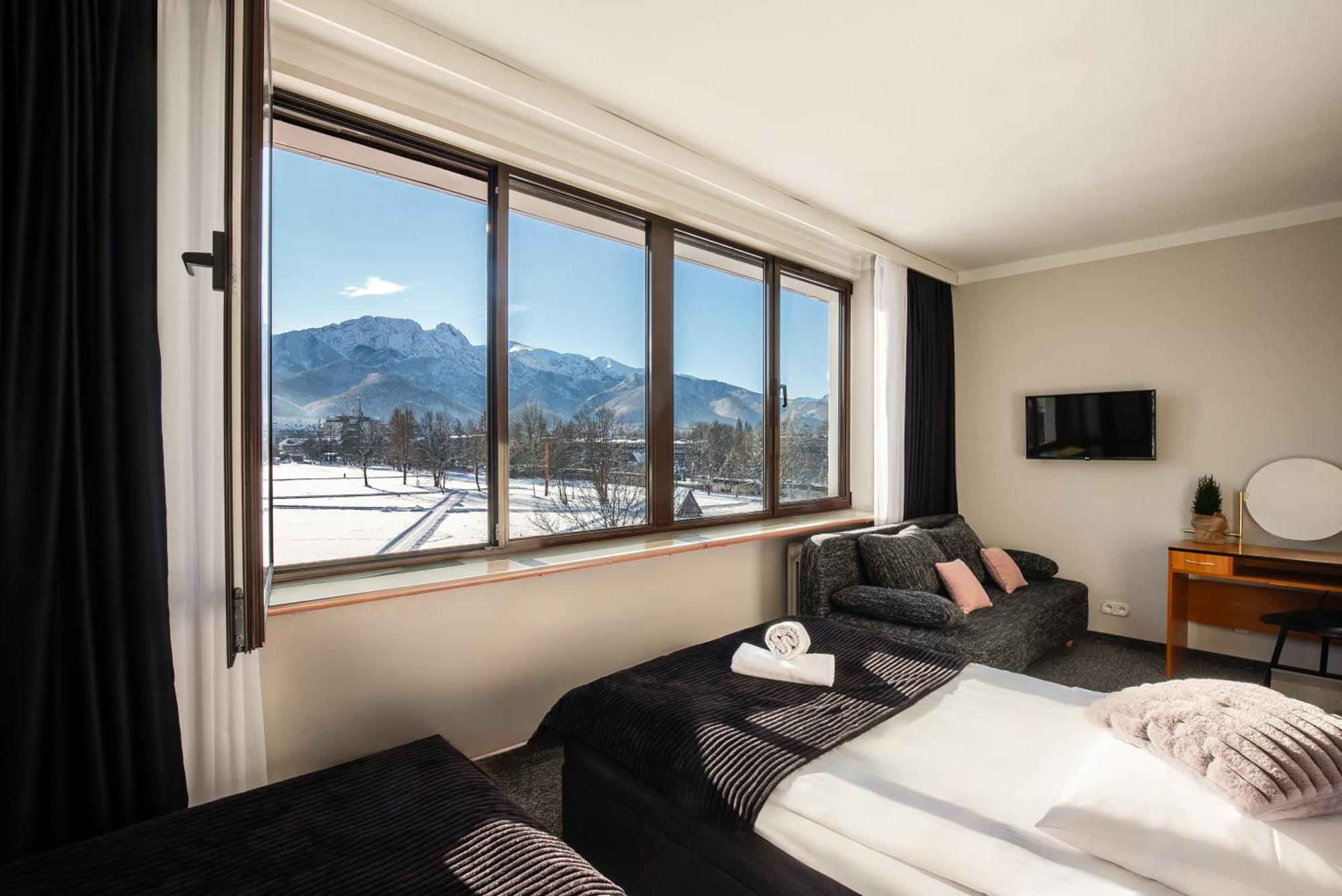 Hotel Helios 300M Od Krupowek Nowy Basen Od 12 Lipca Zakopane Luaran gambar